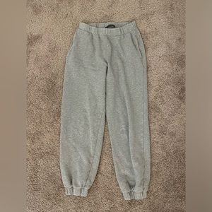 Grey Brandy Melville sweatpants